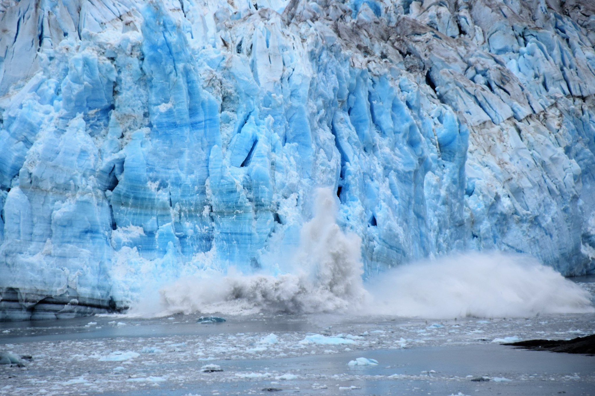 Alaska Rondreis en Cruise 2021 - Hubbard Glacier - vallend ijs