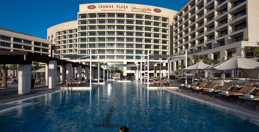 Go For Cruise - Abu Dhabi - Crown Plaza Yas Island